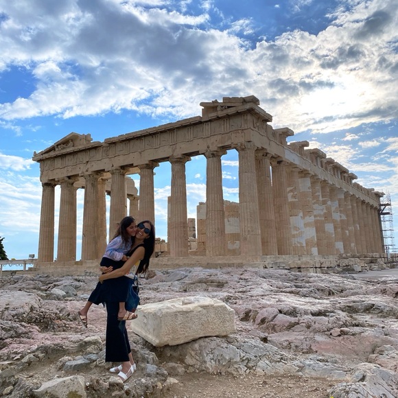 Meet your Posher, Elaina - Picture 8 of 9